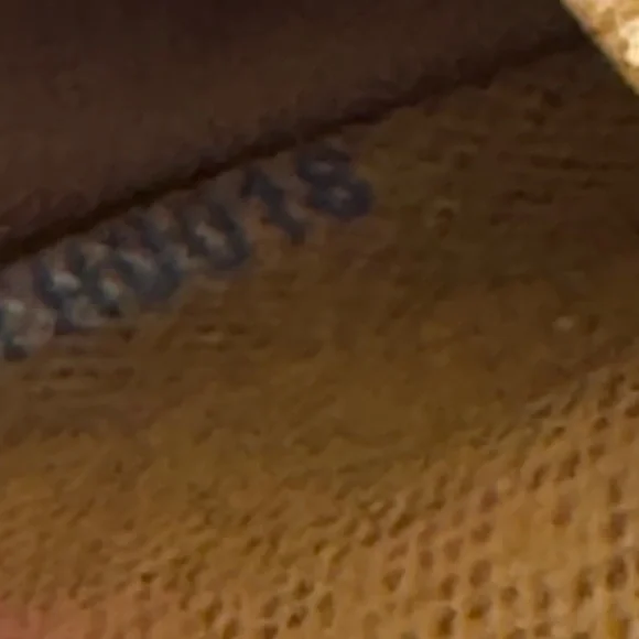 Louis Vuitton the Kisslock Brown Monograms Wallet - Picture 6 of 13